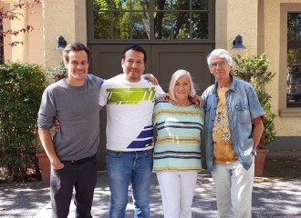 Inhaber Schlori-Schwimmartikel